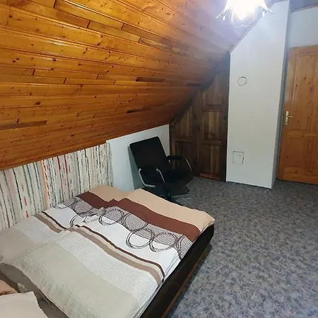 Kekcsengo Vendeghaz Apartment Tamasi