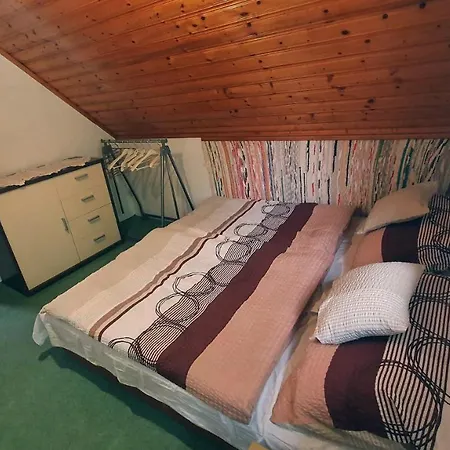Kekcsengo Vendeghaz Tamasi