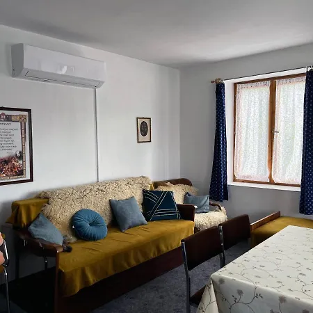 Kekcsengo Vendeghaz Apartment